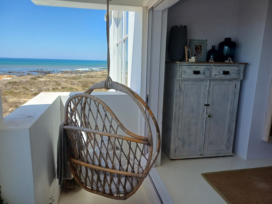 4 Bedroom Property for Sale in Sandy Point Western Cape